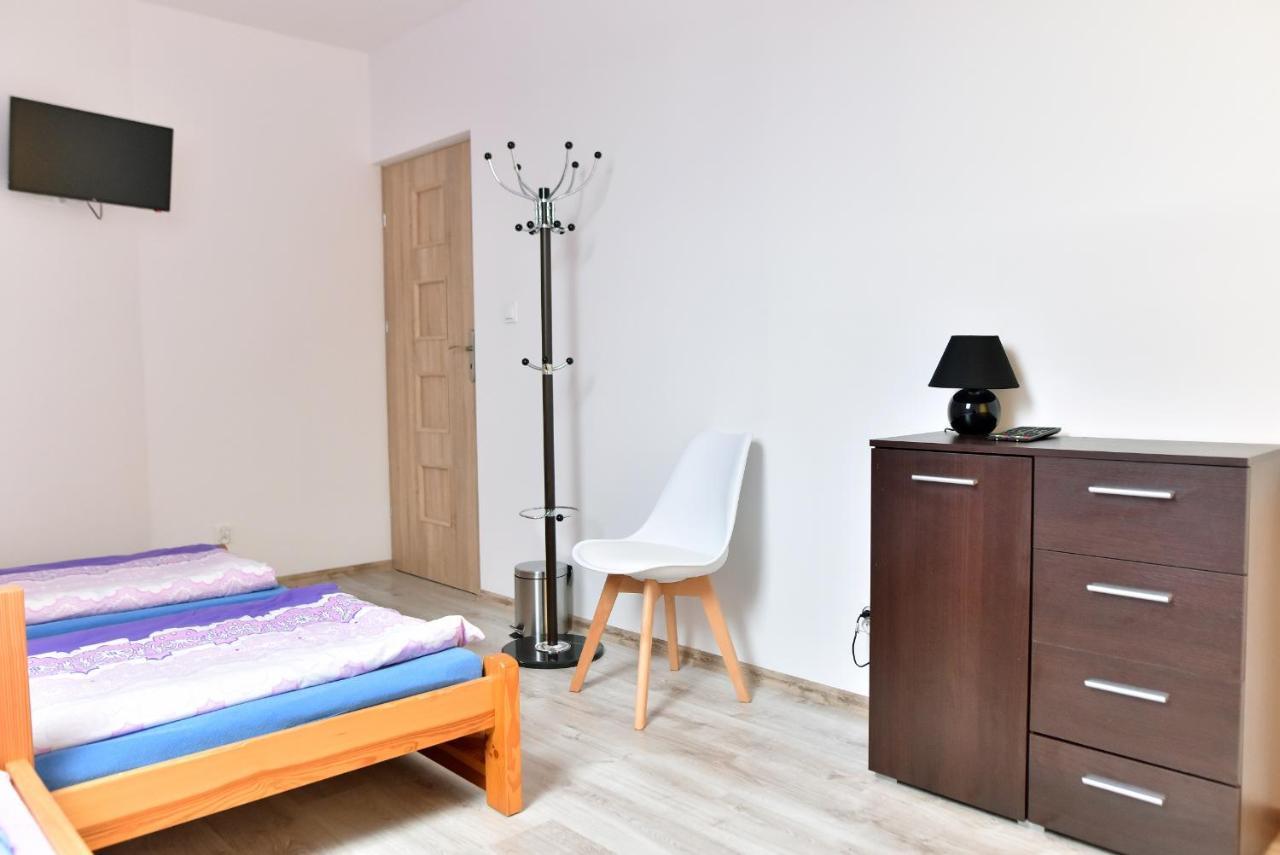 Baza Noclegi Bieszczady Ustrzyki Dolne Exterior foto